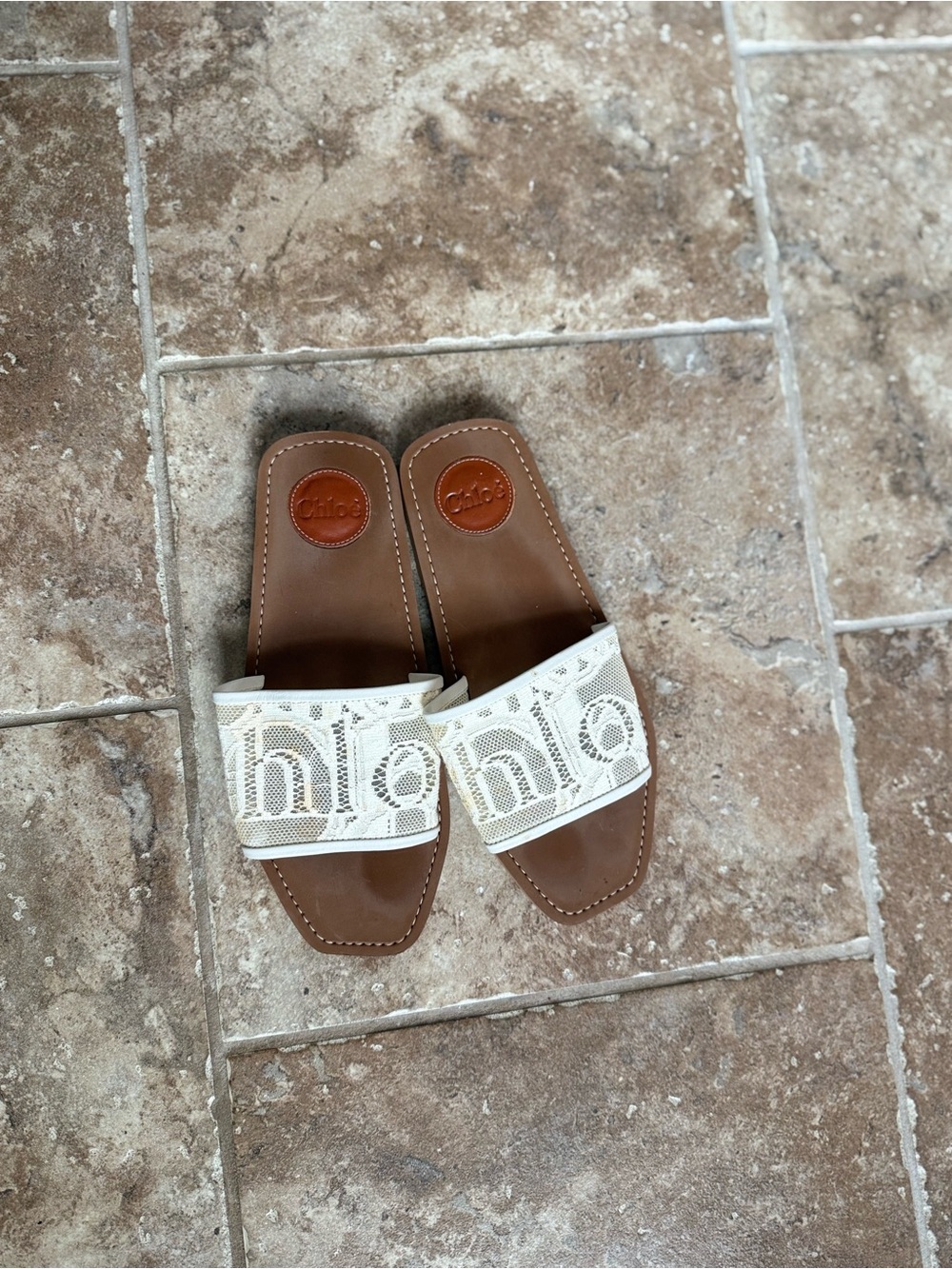 Chloe’s Women's Tan Leather Slide with Cream Lace Strap
